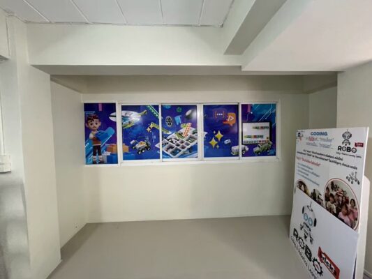 งานสติ๊กเกอร์ติดตั้งการ์ตูน02