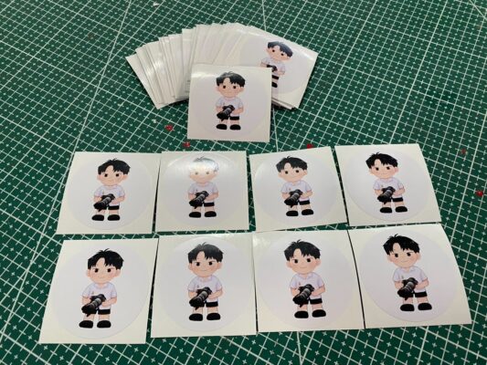 สติ๊กเกอร์ตัวการ์ตูน