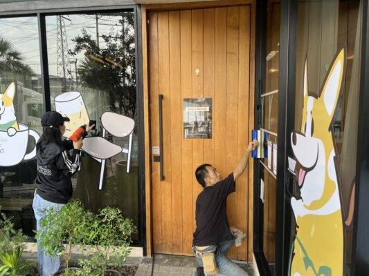 สติ๊กเกอร์ติดร้านกาแฟ